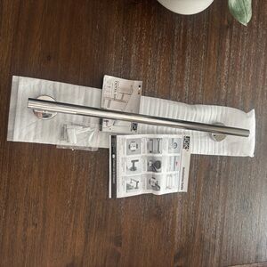 Polished Chrome Towel Bar